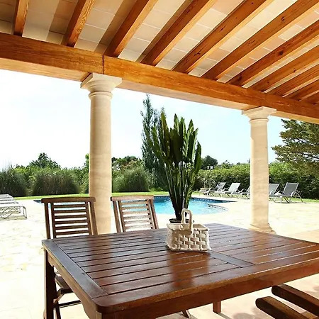 Superb 5 Bedroom Villa, Pollensa, Special Prices Car Hire For Guests Tatil Evi
