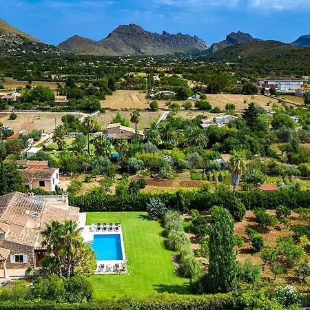 Superb 5 Bedroom Villa, Pollensa, Special Prices Car Hire For Guests * Pollença